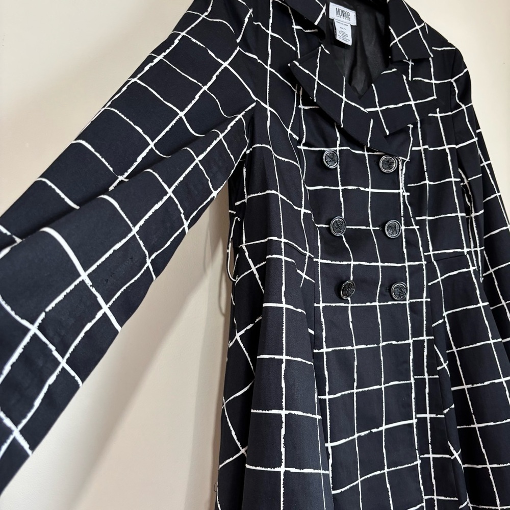 Monroe & Main Preppy Black White Plaid Double-breasted Peplum Swing Trench Coat - Picture 6 of 16